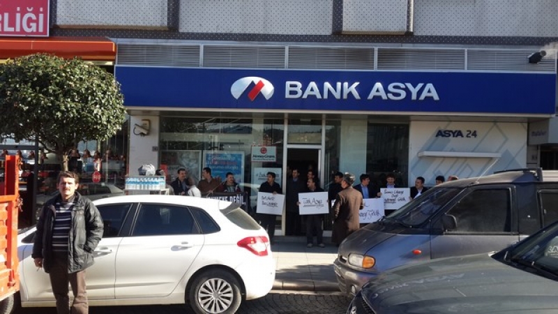 Rize BankAsya Önünde TMSF ye Tepki