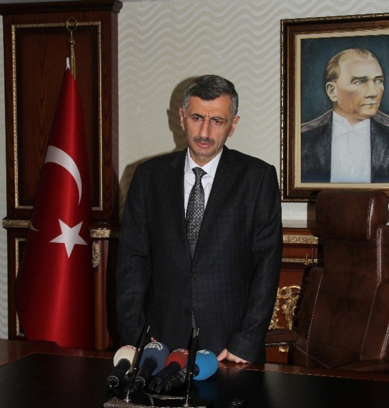 Rizenin Yeni Valisi Erdoğan Bektaş Görevine Başladı