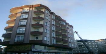 Ardeşen'de Çatı Yangını Korkuttu