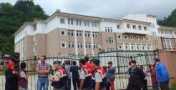 ALACAK EYLEMİ YAPTI SONRA KAÇTI