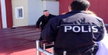 DOKTOR İSTEDİĞİ İLAÇLARI YAZMAYINCA OLAN OLDU