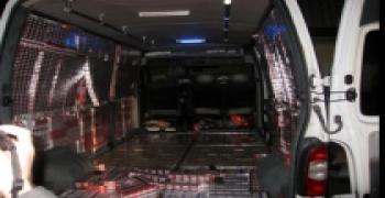 RİZEDE KAÇAK SİGARA, YOL DENETİMİNE TAKILDI