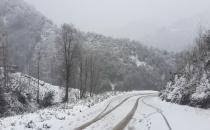 Güneysu'nun Köylerinde Kar Yağışı Başladı